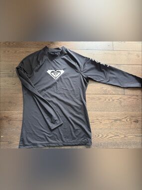 Roxy Women’s Long Sleeve Swim Shirt - Black